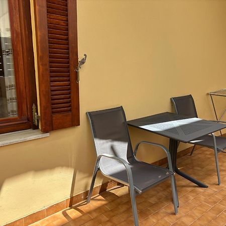 Stelios Rooms Palaiochora Exterior foto