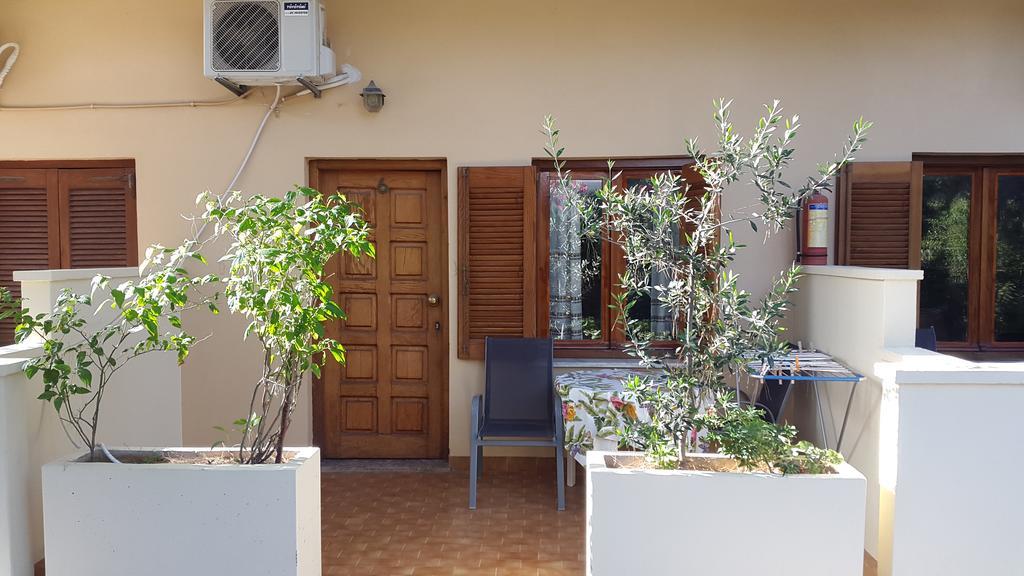 Stelios Rooms Palaiochora Exterior foto