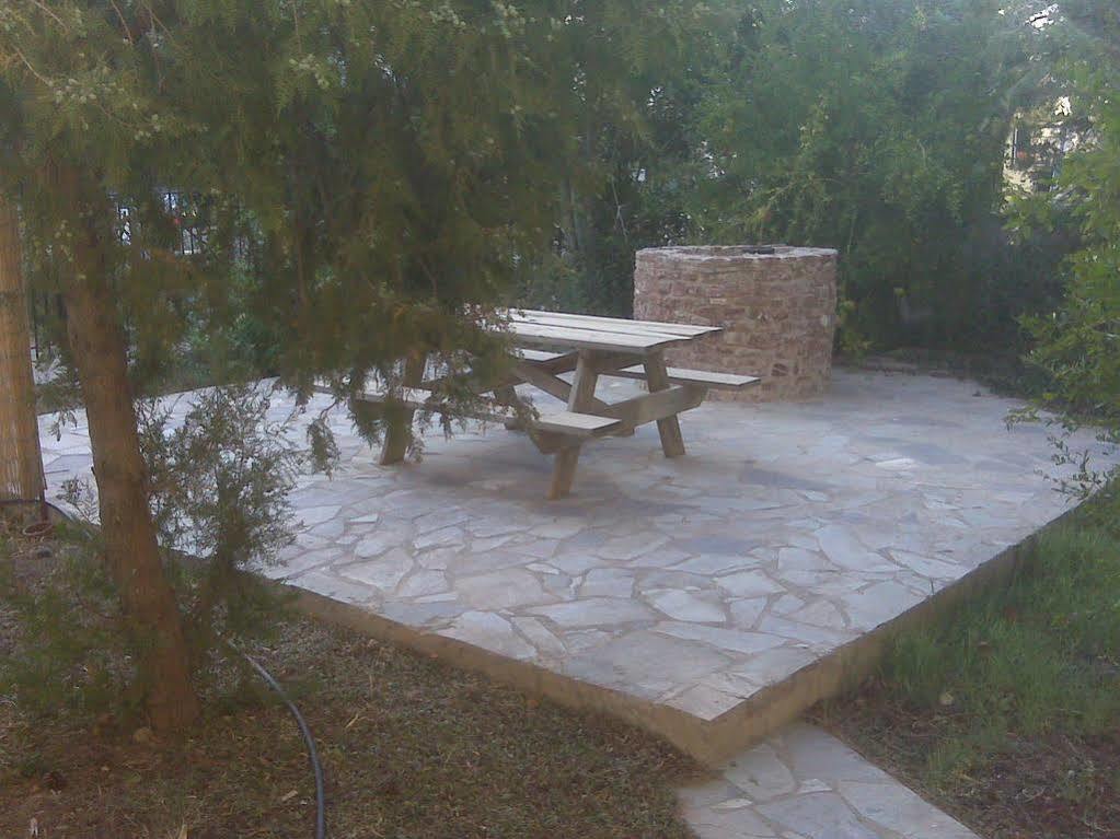 Stelios Rooms Palaiochora Exterior foto